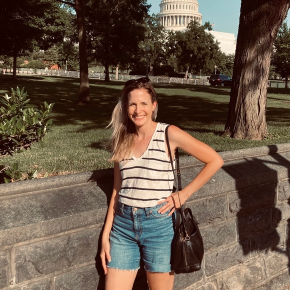 Meet your Posher, Emily - Picture 1 of 1